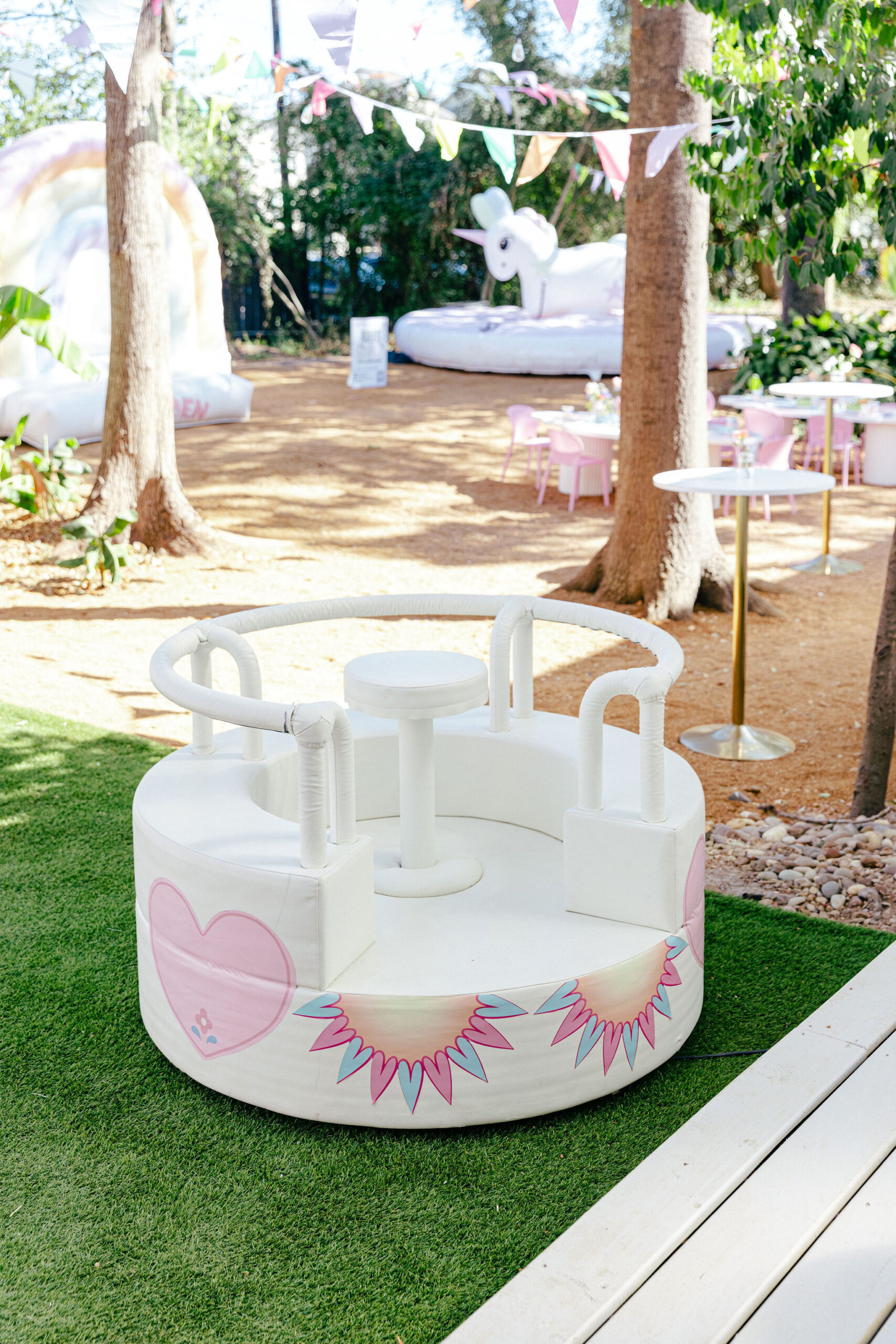 The Juliana Houston Heights Venue Courtyard